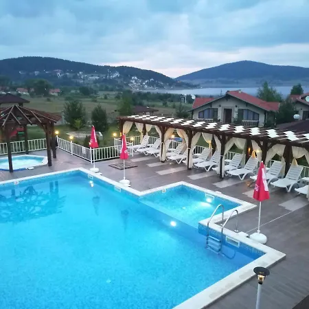 вилно селище св. георги победоносец Vilă *